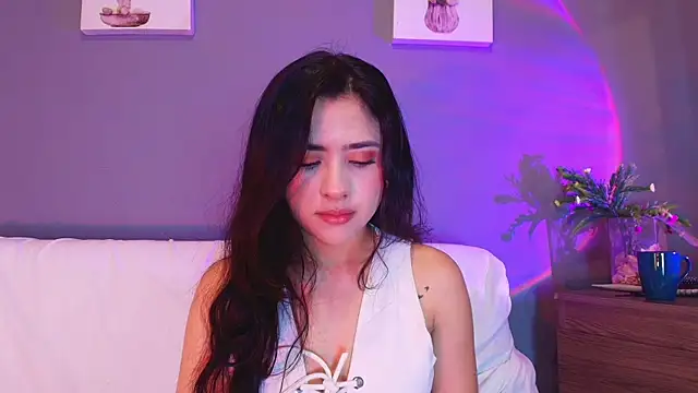 adara johnson   online show from 04-05-26, 11:40