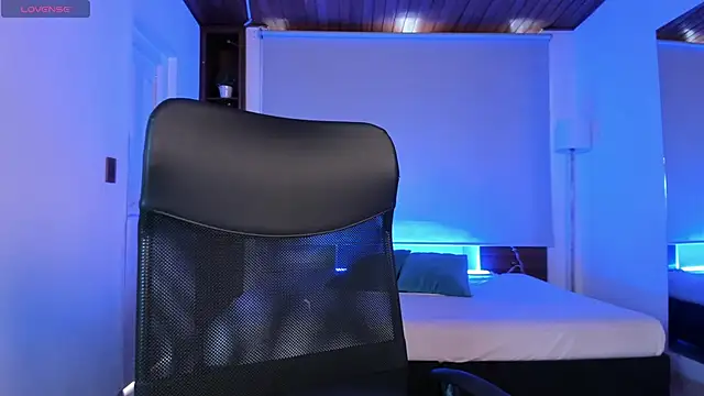 Tifanny Jhoson online show from 01-29-25, 07:53