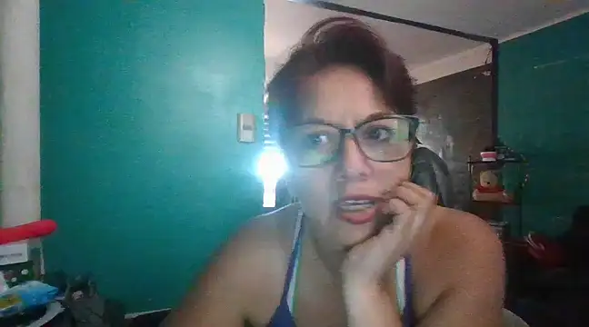 Snapshot of TRISH_MILF chatting on 12-09-24, 03:00 TRISH MILF online show from 12-09-24, 03:00