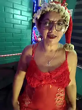 Snapshot of TRISH_MILF chatting on 12-25-24, 01:20 TRISH MILF online show from 12-25-24, 01:20