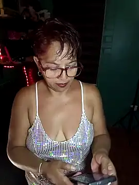 Snapshot of TRISH_MILF chatting on 01-01-25, 01:37 TRISH MILF online show from 01-01-25, 01:37