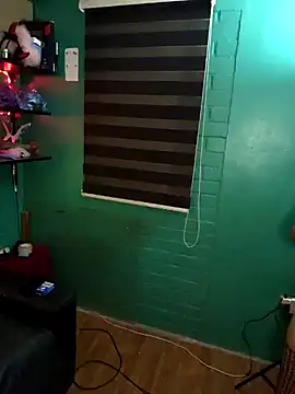 Snapshot of TRISH_MILF chatting on 01-17-25, 01:04 TRISH MILF online show from 01-17-25, 01:04