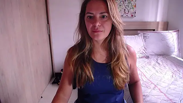 Snapshot of ParisW chatting on 01-24-25, 08:00 ParisW online show from 01-24-25, 08:00