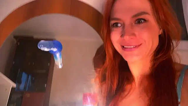 Snapshot of _polly_milk chatting on 09-28-25, 08:47  polly milk online show from 09-28-25, 08:47