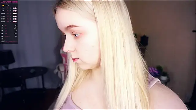 ZaraCreedon online show from 02-11-25, 07:38