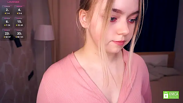 ZaraCreedon online show from 10-21-25, 05:08