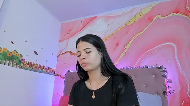 Daisy  rose online show from 02-15-25, 11:06