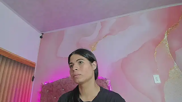 Daisy  rose online show from 09-22-25, 02:57