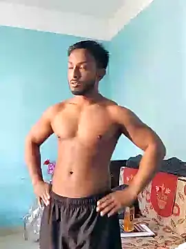 Snapshot of HunkyAriyan chatting on 01-11-25, 09:47 HunkyAriyan online show from 01-11-25, 09:47