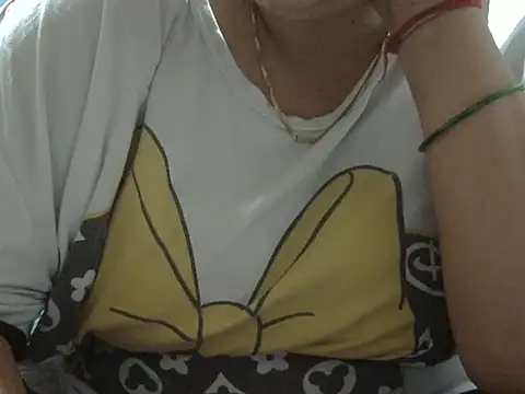 Snapshot of bhabhi_jaan11 chatting on 11-12-25, 09:42 bhabhi jaan11 online show from 11-12-25, 09:42