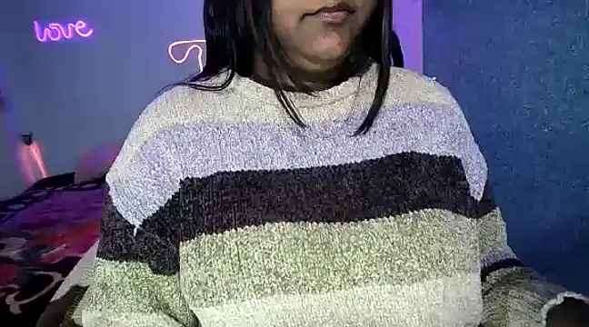 Snapshot of expression_queen chatting on 01-12-25, 07:31 expression queen online show from 01-12-25, 07:31