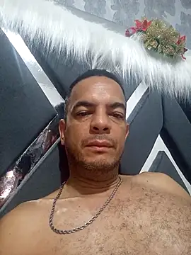latinmartin73 online show from 01-04-25, 04:22