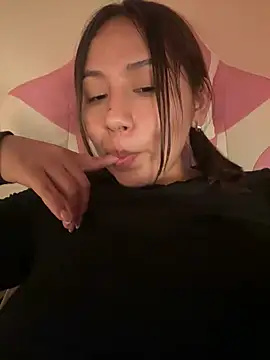 kittyfresita online show from 01-19-25, 11:23