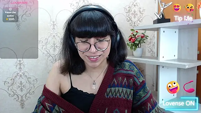 Nataly Cloud online show from 12-15-24, 12:49