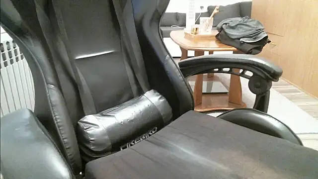 HornyBigCummer online show from 11-25-25, 09:53