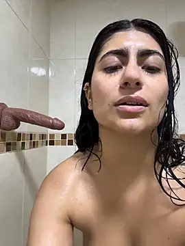 miakhalifaaa  online show from 02-21-26, 09:27