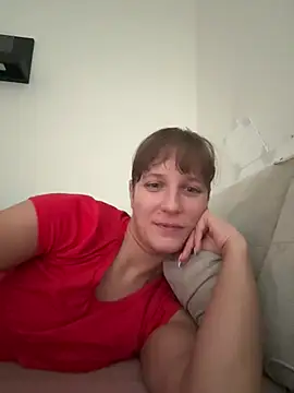 Snapshot of jennifer11772 chatting on 03-12-26, 02:12 jennifer11772 online show from 03-12-26, 02:12