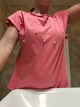 Snapshot of jennifer11772 chatting on 03-14-26, 08:47 jennifer11772 online show from 03-14-26, 08:47