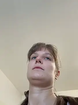 Snapshot of jennifer11772 chatting on 03-19-26, 11:25 jennifer11772 online show from 03-19-26, 11:25