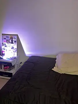 Snapshot of DakotaShelby chatting on 03-23-25, 03:32 DakotaShelby online show from 03-23-25, 03:32