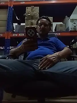 Andresguz35 online show from 10-30-25, 10:32