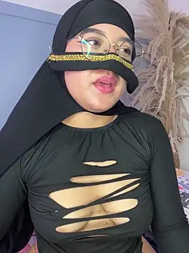 Maisa issa online show from 01-30-25, 04:34