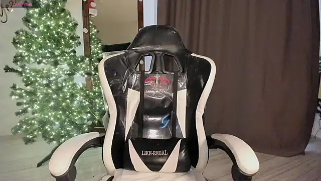 Snapshot of Lana_Younes chatting on 12-29-24, 09:28 Lana Younes online show from 12-29-24, 09:28