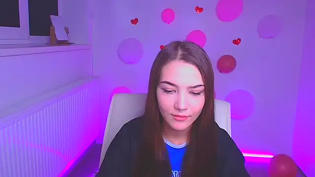 Sandy GG online show from 03-19-25, 10:44