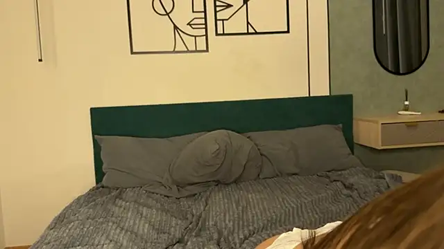 aryamirelle online show from 02-15-26, 11:23