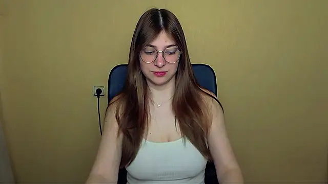 Luna Lush  online show from 04-14-26, 07:36