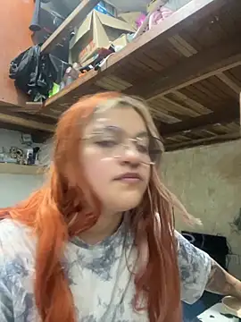 Snapshot of SophiaWeestt99 chatting on 11-24-25, 04:23 SophiaWeestt99 online show from 11-24-25, 04:23