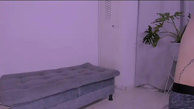 Miiafoxxx online show from 11-03-25, 02:24