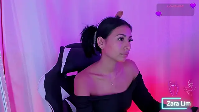 ZaraLim online show from 10-08-25, 05:10