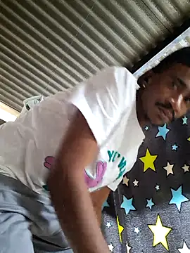 Snapshot of amarijones chatting on 10-11-25, 08:18 amarijones online show from 10-11-25, 08:18