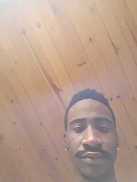 Snapshot of amarijones chatting on 10-23-25, 01:10 amarijones online show from 10-23-25, 01:10