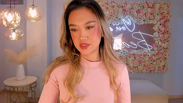 RebeccaHudson online show from 10-16-25, 06:53