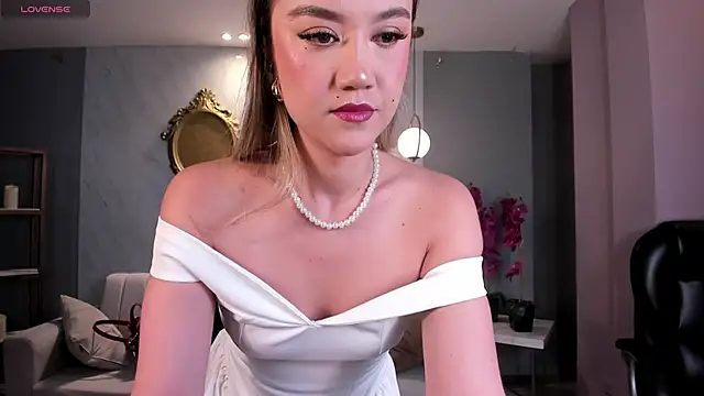 RebeccaHudson online show from 02-26-26, 07:35