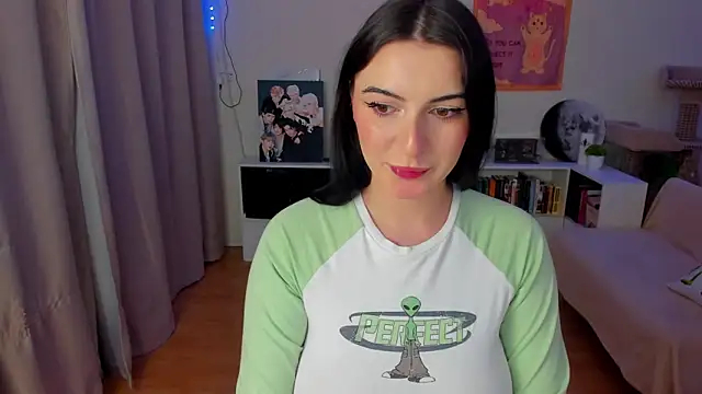 Snapshot of Taste_Jennyy chatting on 10-22-25, 03:56 Taste Jennyy online show from 10-22-25, 03:56