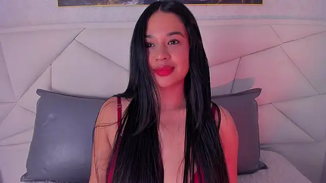 Snapshot of Aitana98_ chatting on 12-20-24, 06:29 Aitana98 online show from 12-20-24, 06:29