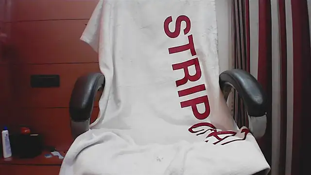 collage hoty online show from 12-17-25, 04:57