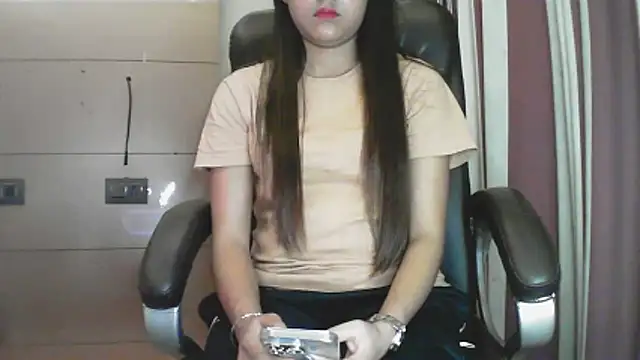 Snapshot of collage_hoty chatting on 01-18-26, 03:49 collage hoty online show from 01-18-26, 03:49