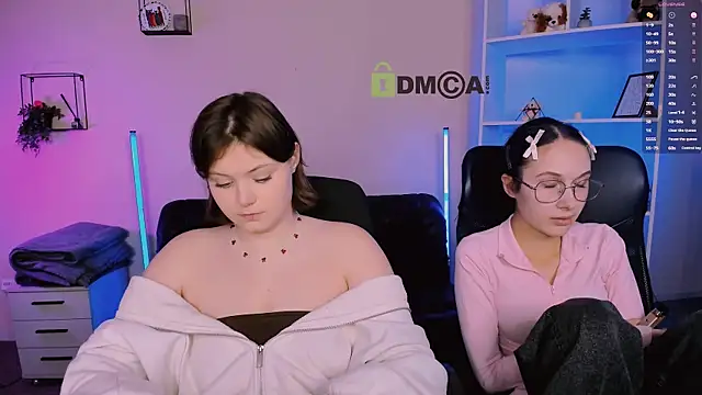 nikole kitt online show from 11-16-25, 08:03