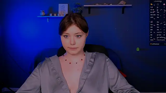 nikole kitt online show from 12-01-25, 08:36