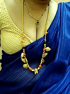 gaurika18 online show from 02-05-25, 01:54