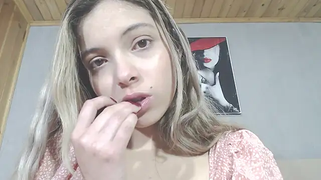 andreau18 online show from 02-13-25, 04:28