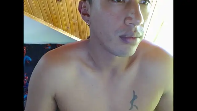 Snapshot of Davixx258 chatting on 01-20-25, 05:37 Davixx258 online show from 01-20-25, 05:37