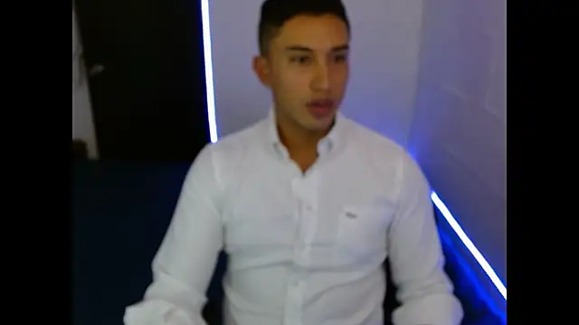 Snapshot of Davixx258 chatting on 02-26-25, 09:05 Davixx258 online show from 02-26-25, 09:05