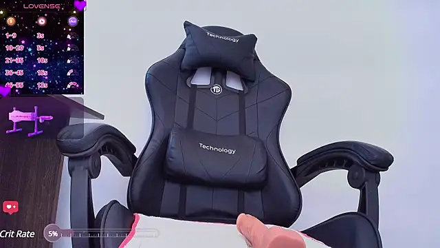 Snapshot of kendall_sexy27 chatting on 02-12-25, 06:09 kendall sexy27 online show from 02-12-25, 06:09