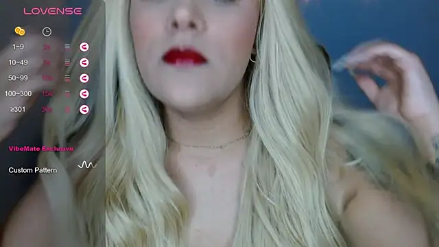 Snapshot of SofiaaCortes chatting on 01-13-25, 03:01 SofiaaCortes online show from 01-13-25, 03:01