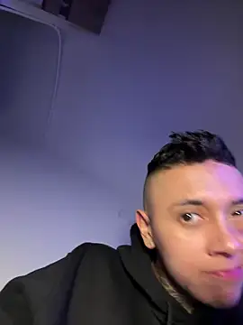  PhillipBrown online show from 02-06-26, 12:19